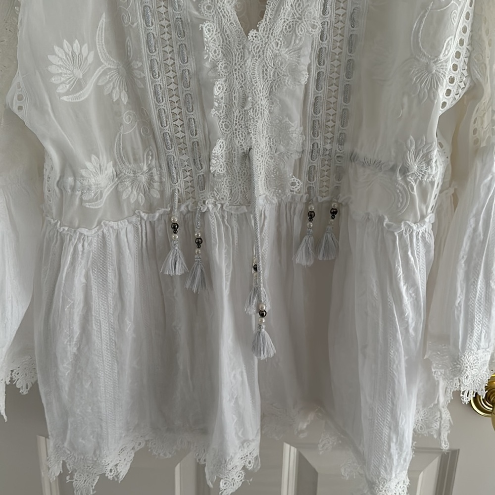 White Embroidered Women's Blouse - Picture 4 of 5